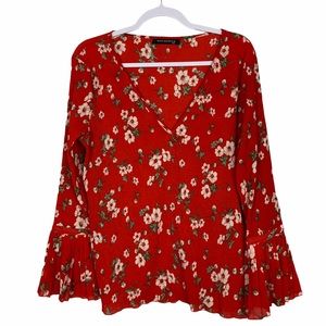 Maraislise Pleated Bell Sleeve Deep Cut Floral Top